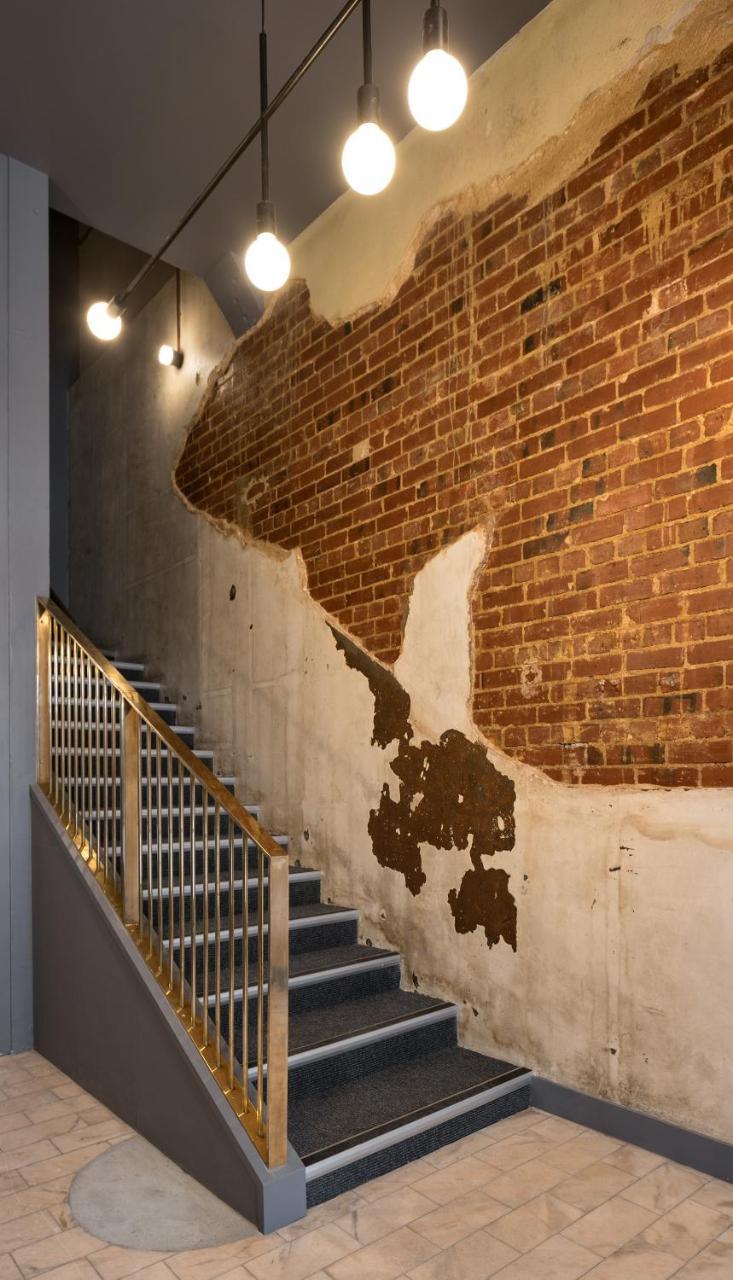The Chamberson Hotel Dunedin Exterior photo The staircase
